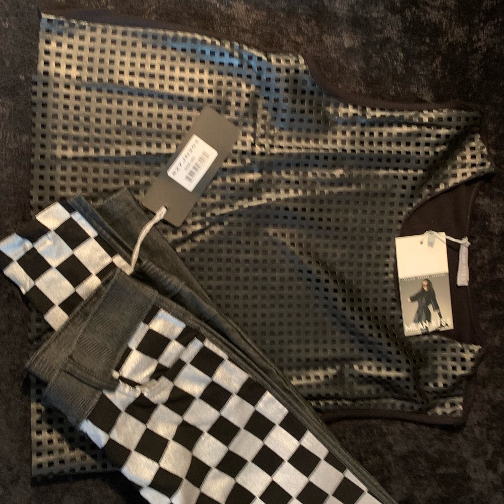 MILAN KISS BLACK LEATHER LIKE CHECKER TOP AND SIVER GREY DENIM LEGGINGS.